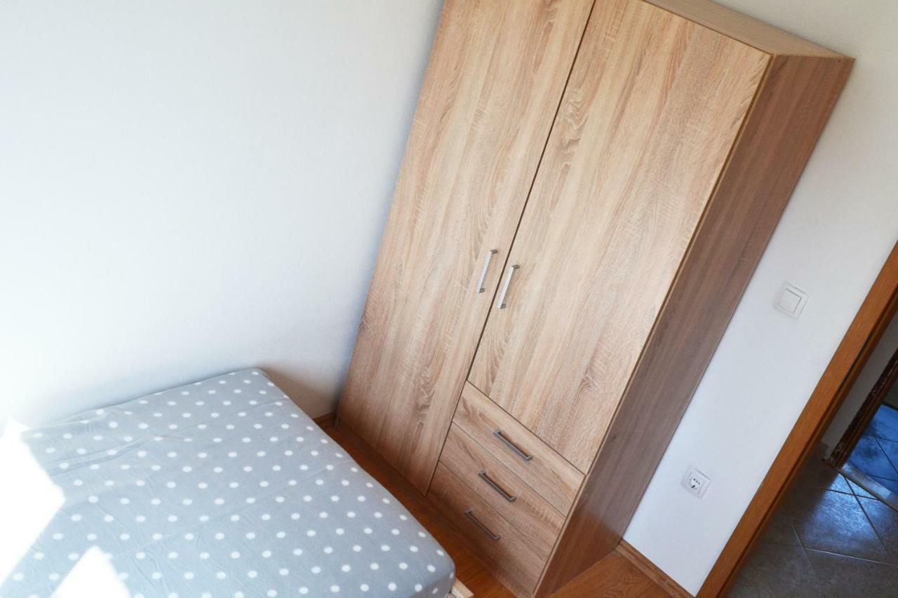 Apartman Ana Srima Εξωτερικό φωτογραφία