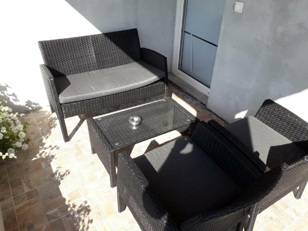 Apartman Ana Srima Εξωτερικό φωτογραφία